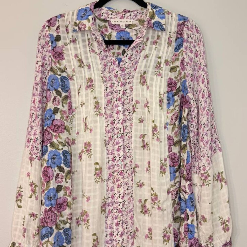 Jane + Delancey Women's Long-Sleeved Button-Down Blouse Size L Floral